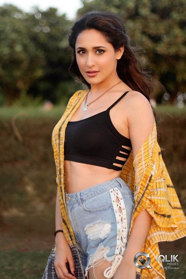 Pragya-Jaiswal